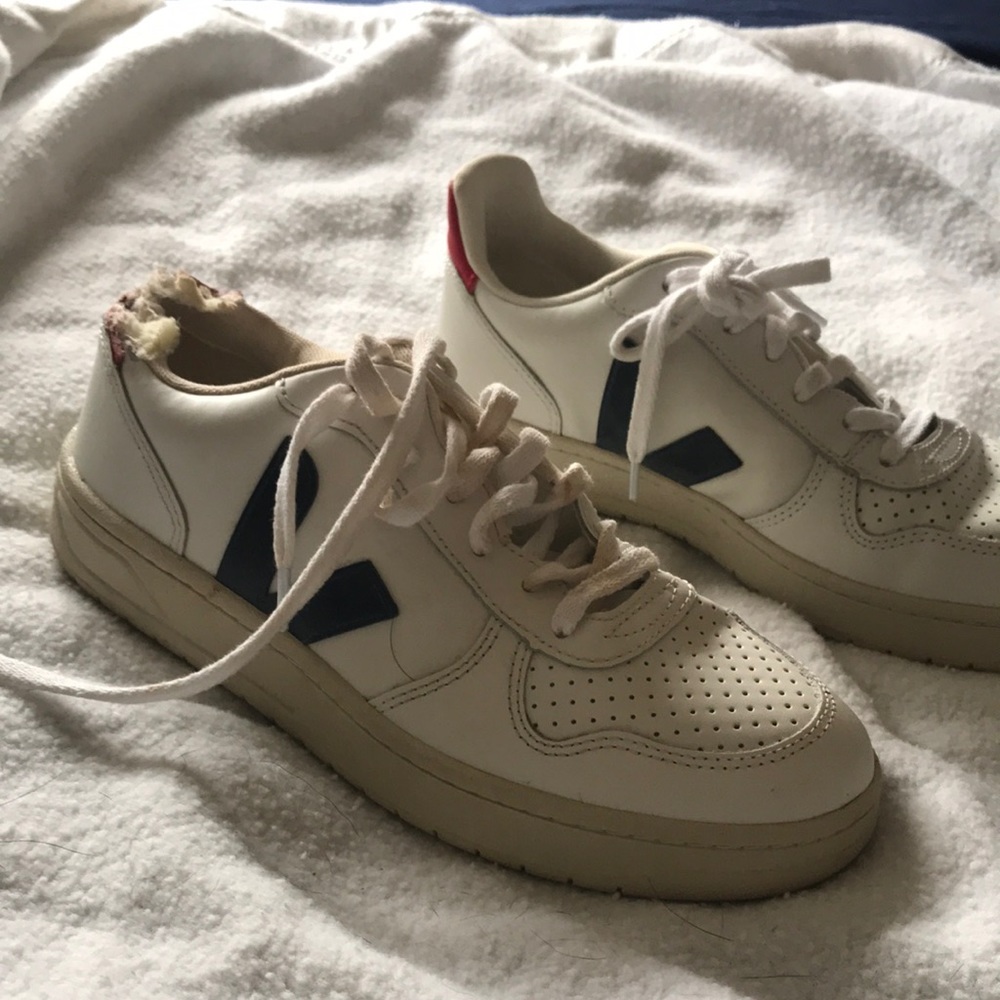 White red and blue Veja V10.